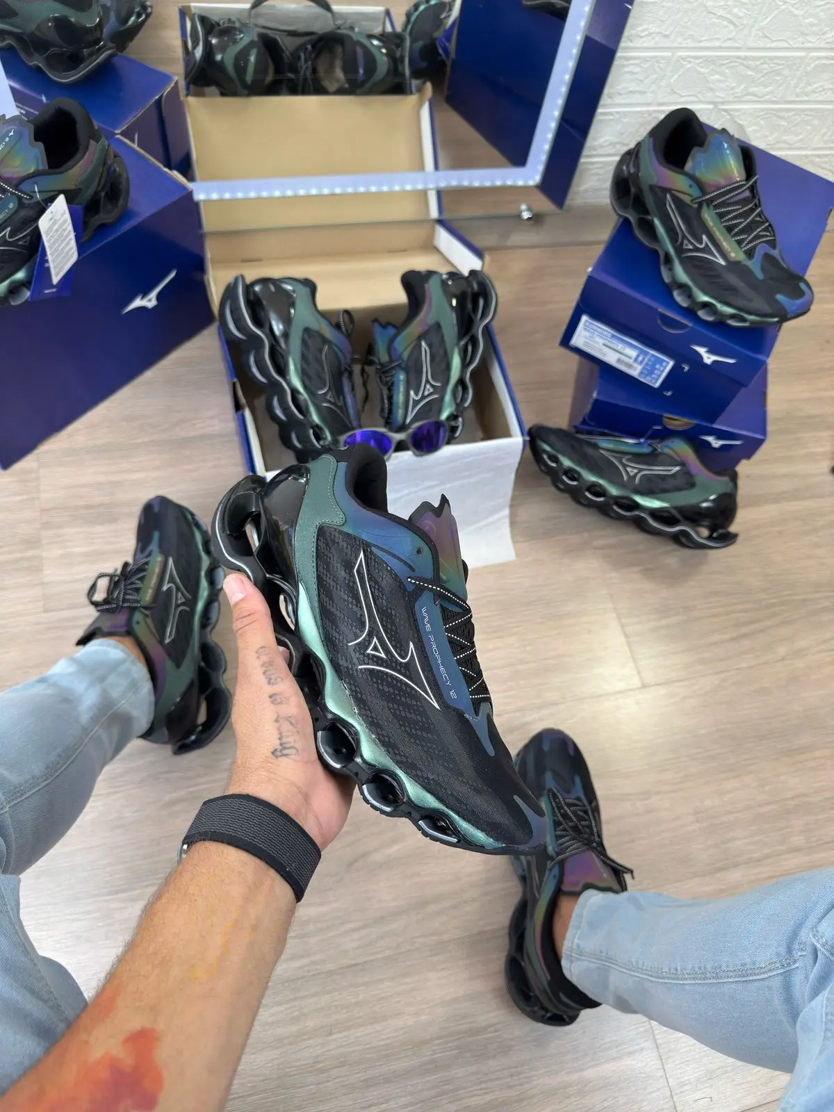 Mizuno Wave Prophecy 12 - Preto Camaleão — foto principal