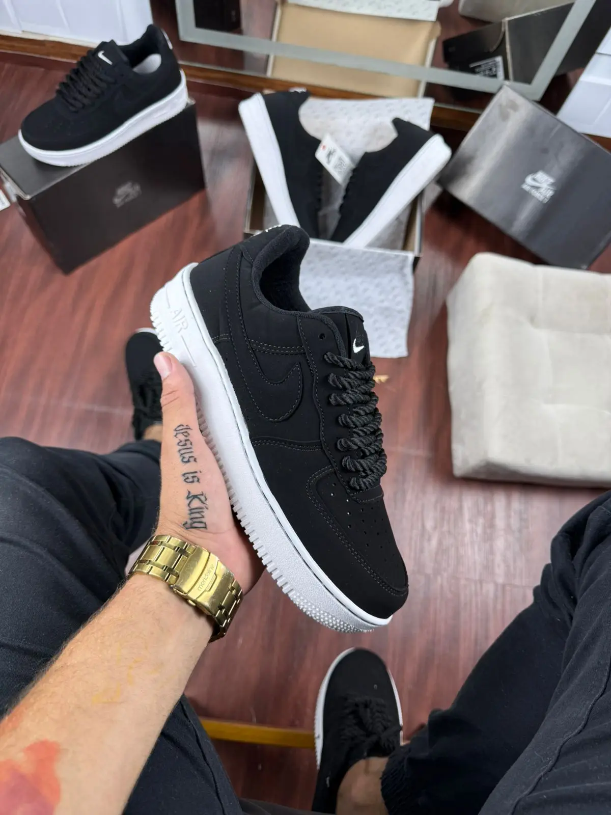 Air Force Nobuck Preto/Branco — foto principal