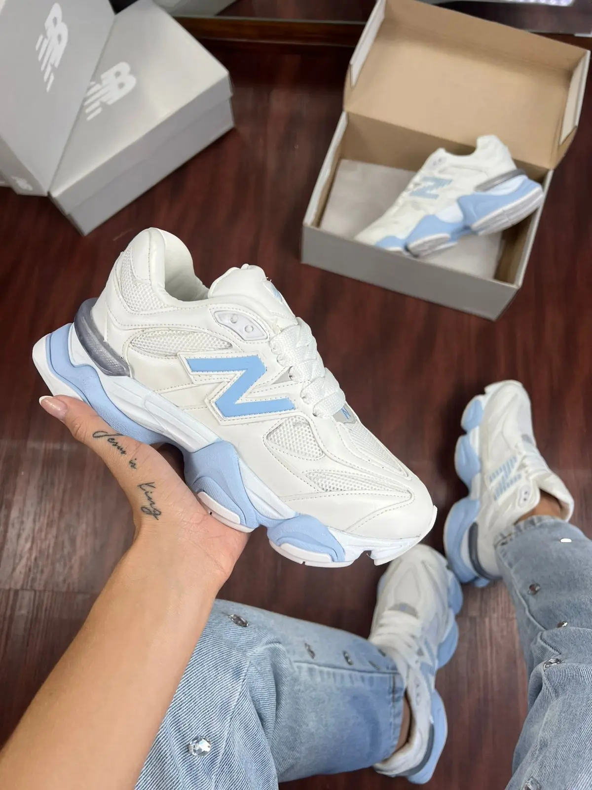 New Balance 9060 Branco/azul — foto principal