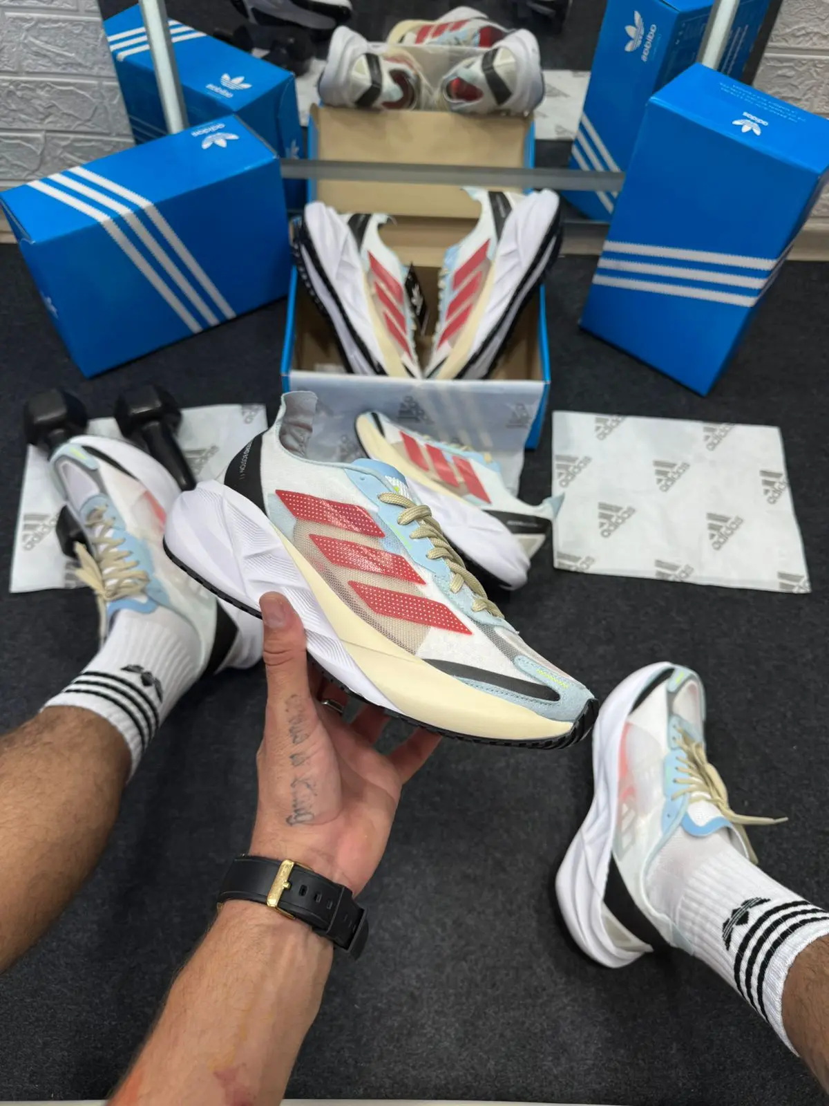 Adidas Adizero Boston 11 Branco Cinza Marrom — foto principal