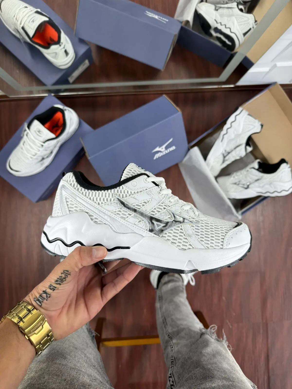 Mizuno Wave Nirvana 9 Branco/prata — foto principal