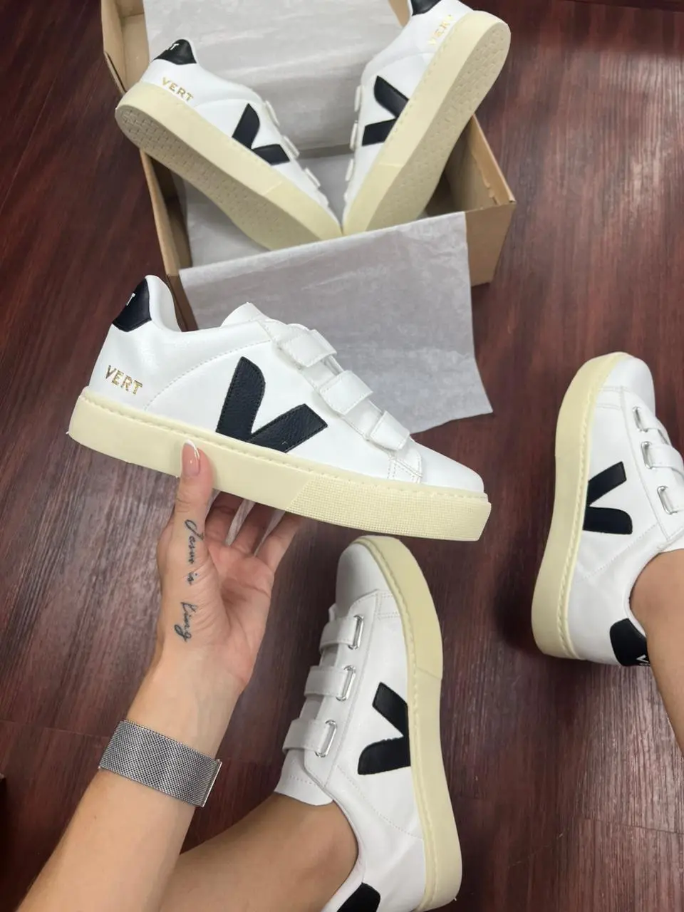 Vert Velcro - Branco Preto — foto principal